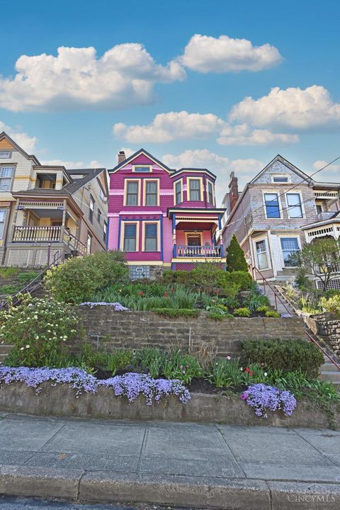 Photo of 508 Tusculum Avenue, Cincinnati, OH 45226 (MLS # 1874714)