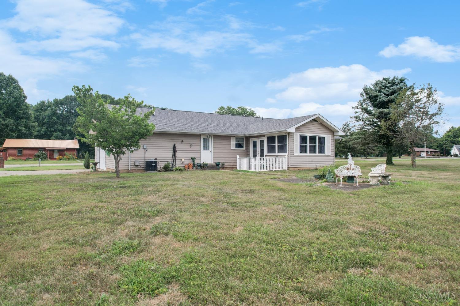 1876 River Road, Aberdeen, Ohio image 3