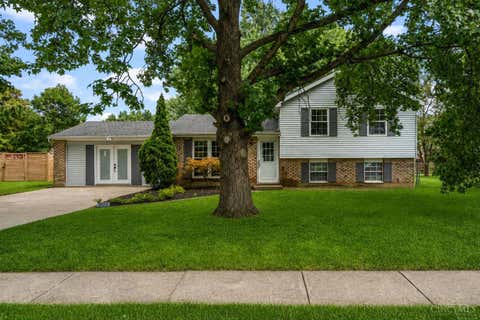 Photo of 675 Woodgate Road, Union Township, OH 45244 (MLS # 1890613)