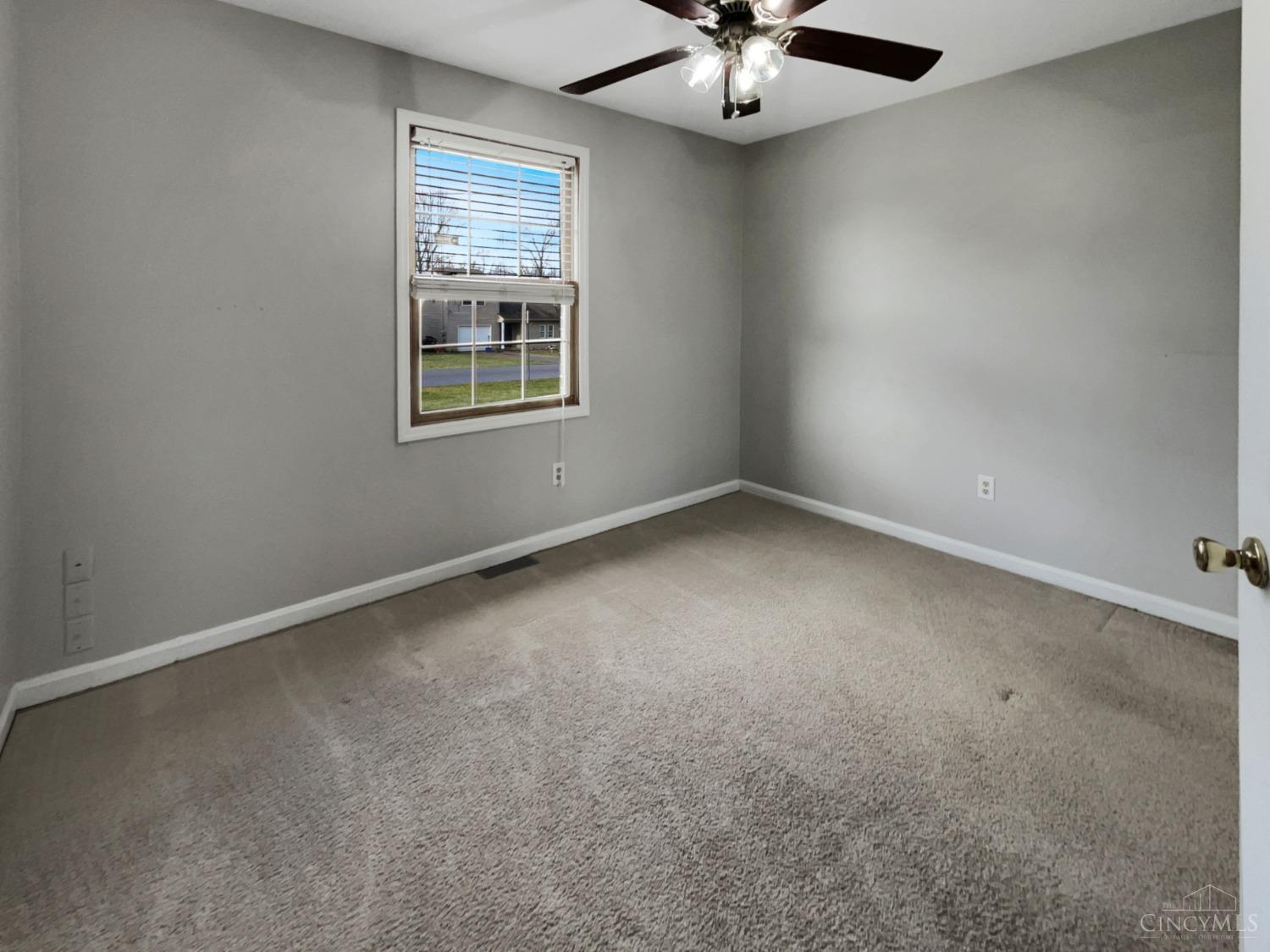 11056 Grand Avenue, Blue Ash, Ohio image 15