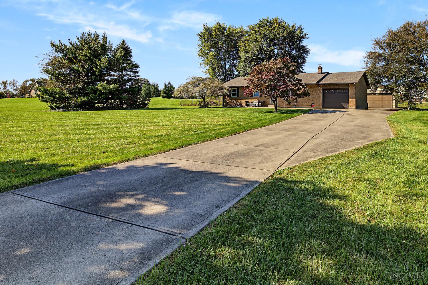 5943 Elk Creek Road