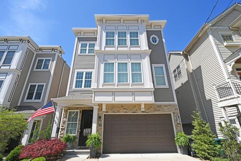 Photo of 621 Athens Avenue, Cincinnati, OH 45226 (MLS # 1874764)