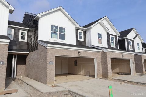 Photo of 7239 Grandway Drive #0007, West Chester, OH 45069 (MLS # 1870606)