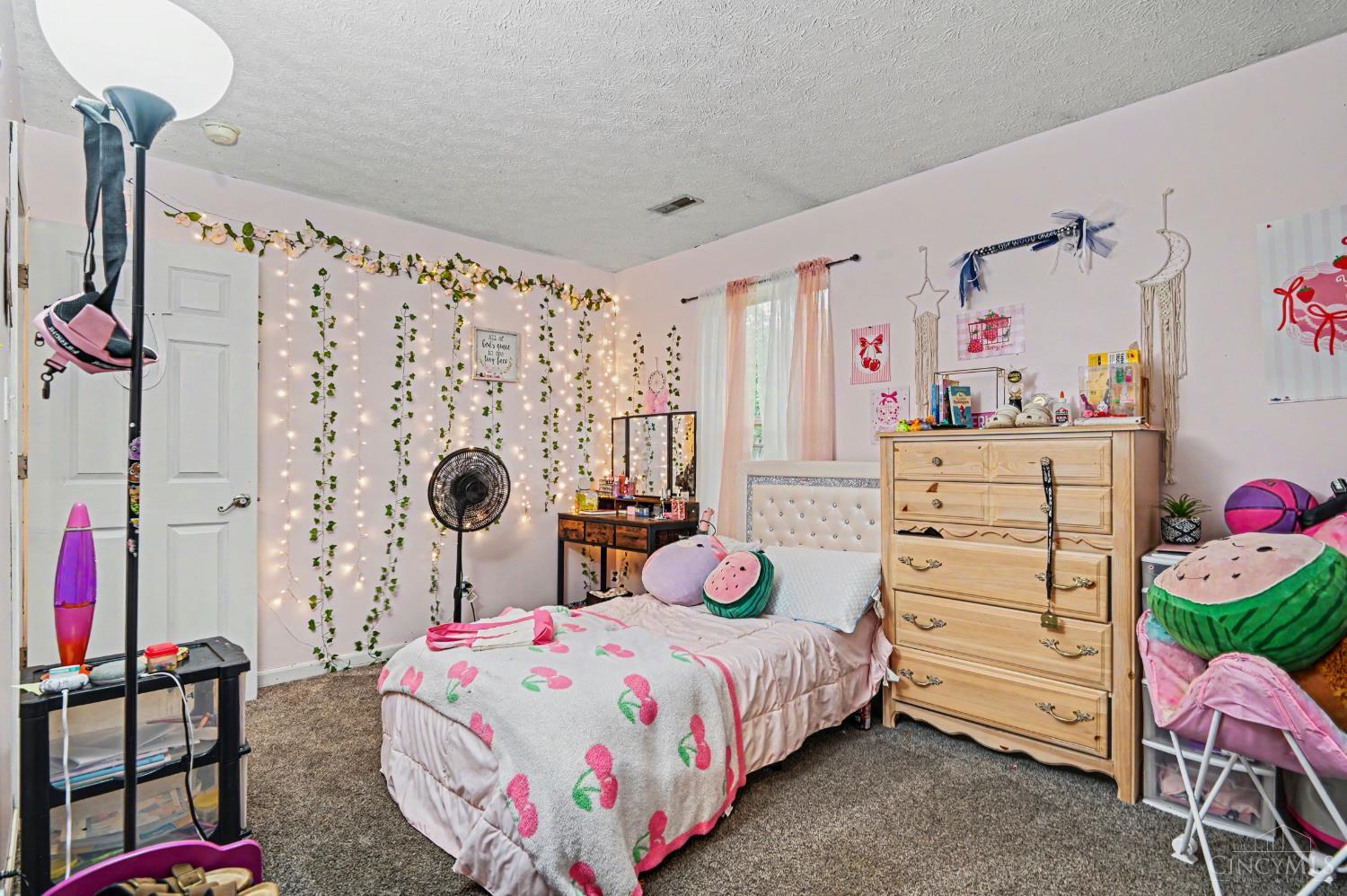 328 Hollyhock Court