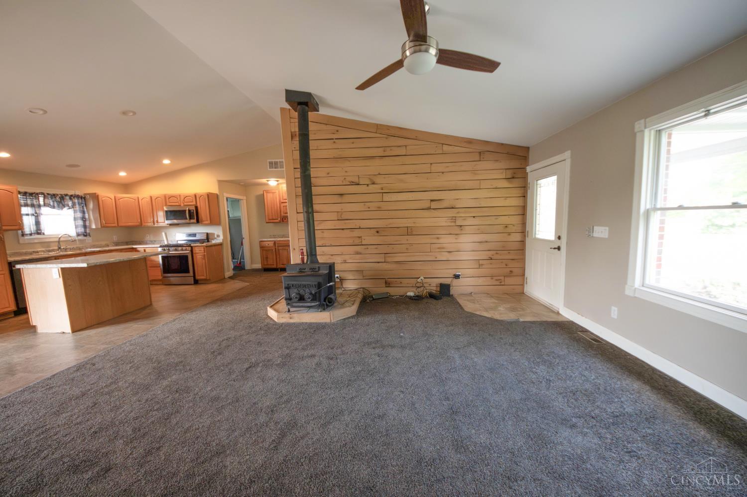 6231 Hunt Road