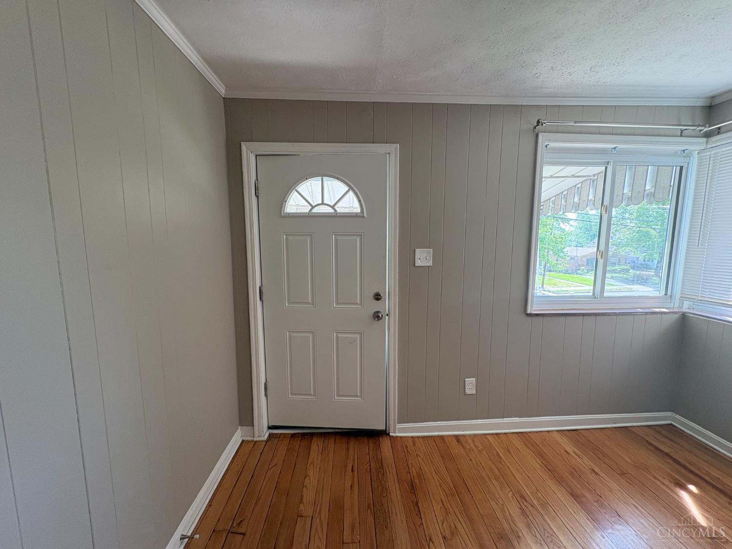 567 Greenwell Avenue