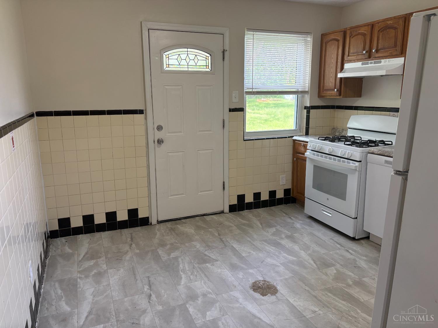 567 Greenwell Avenue