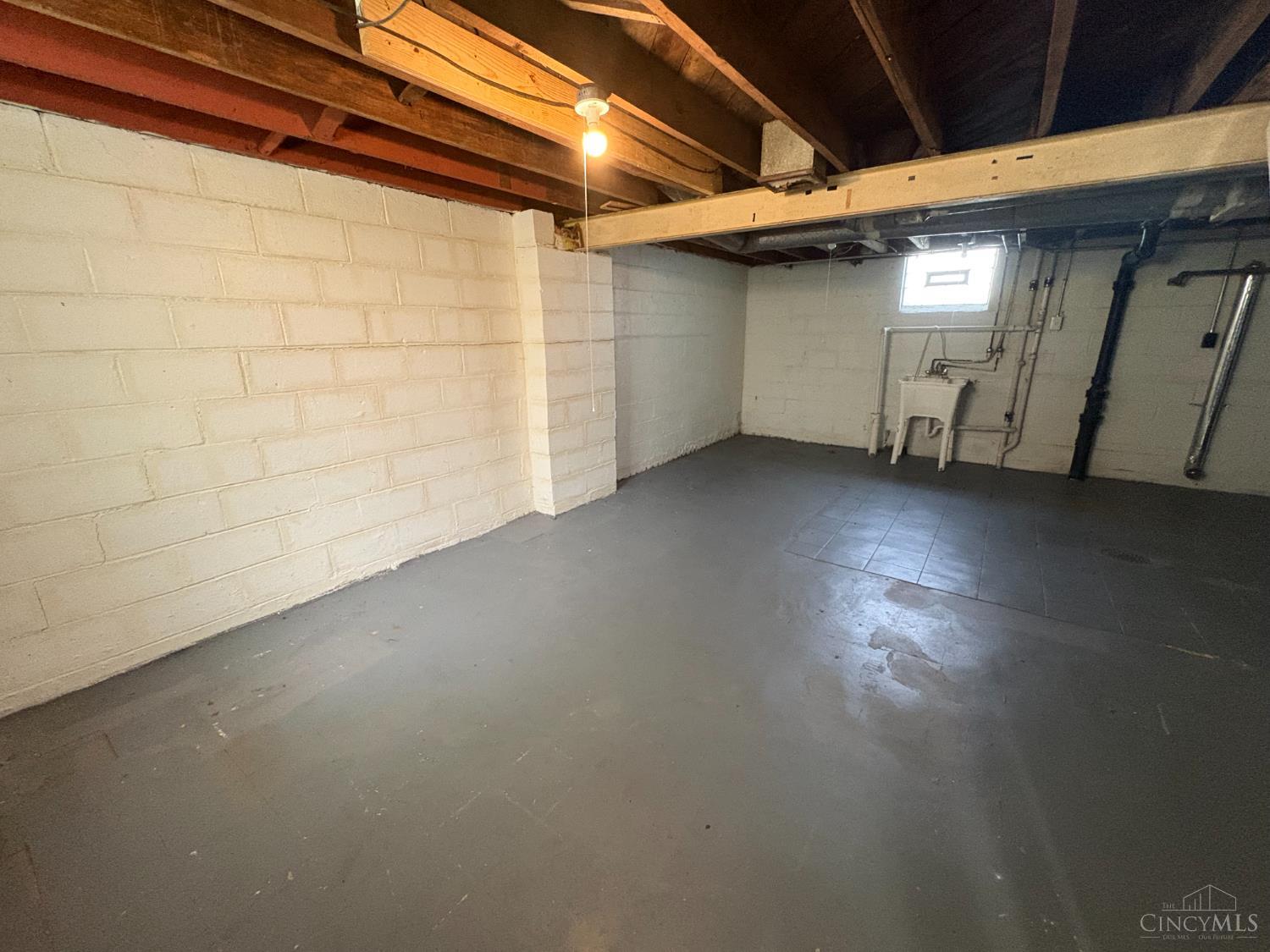 567 Greenwell Avenue