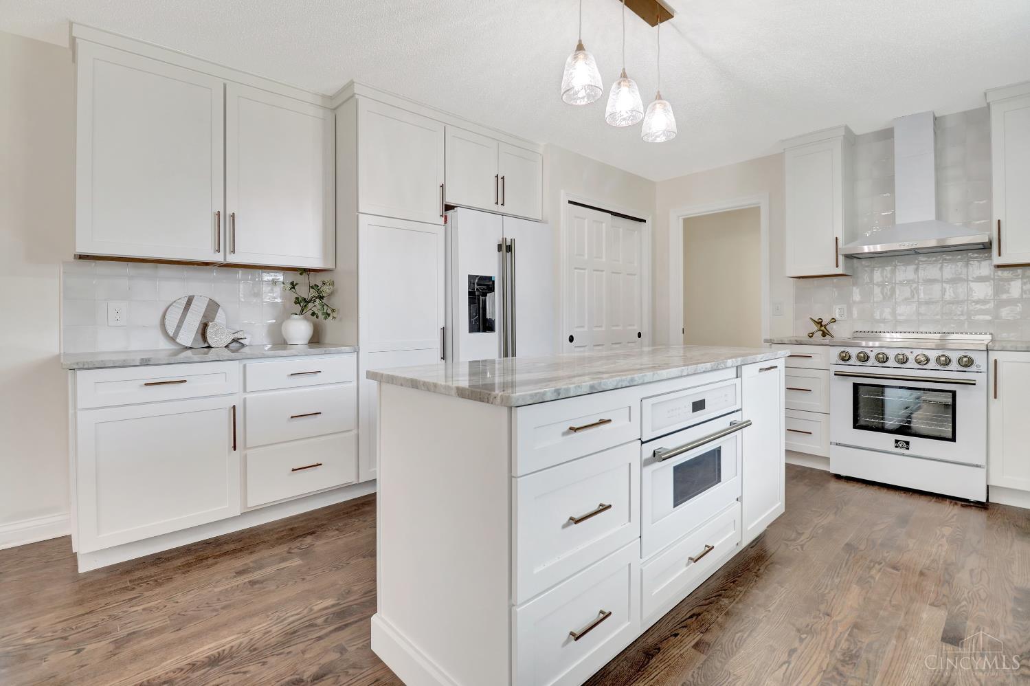 6967 Hamilton Mason Road