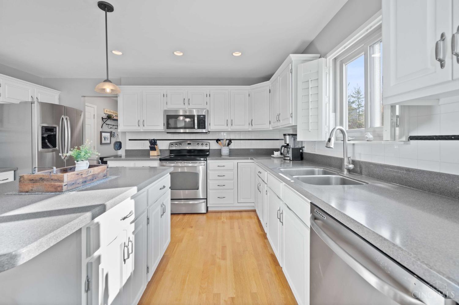 7618 Doe View Drive, West Chester, Ohio image 15