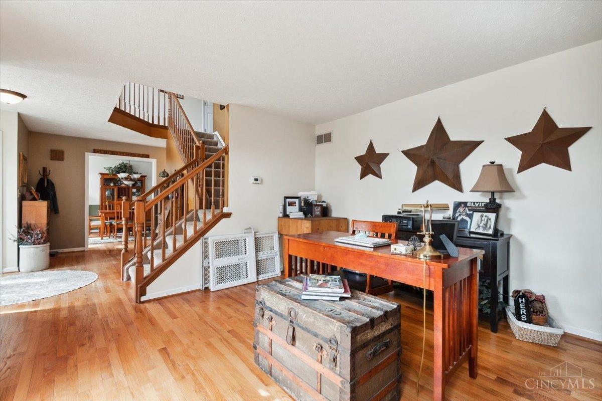 6942 Maple Crest Court, Fairfield Twp, Ohio image 21