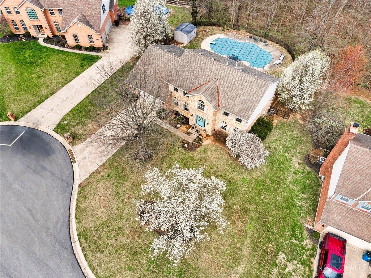 6942 Maple Crest Court, Fairfield Twp, Ohio image 45