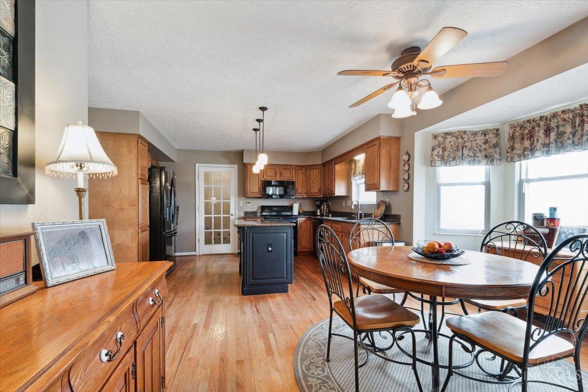 6942 Maple Crest Court, Fairfield Twp, Ohio image 15