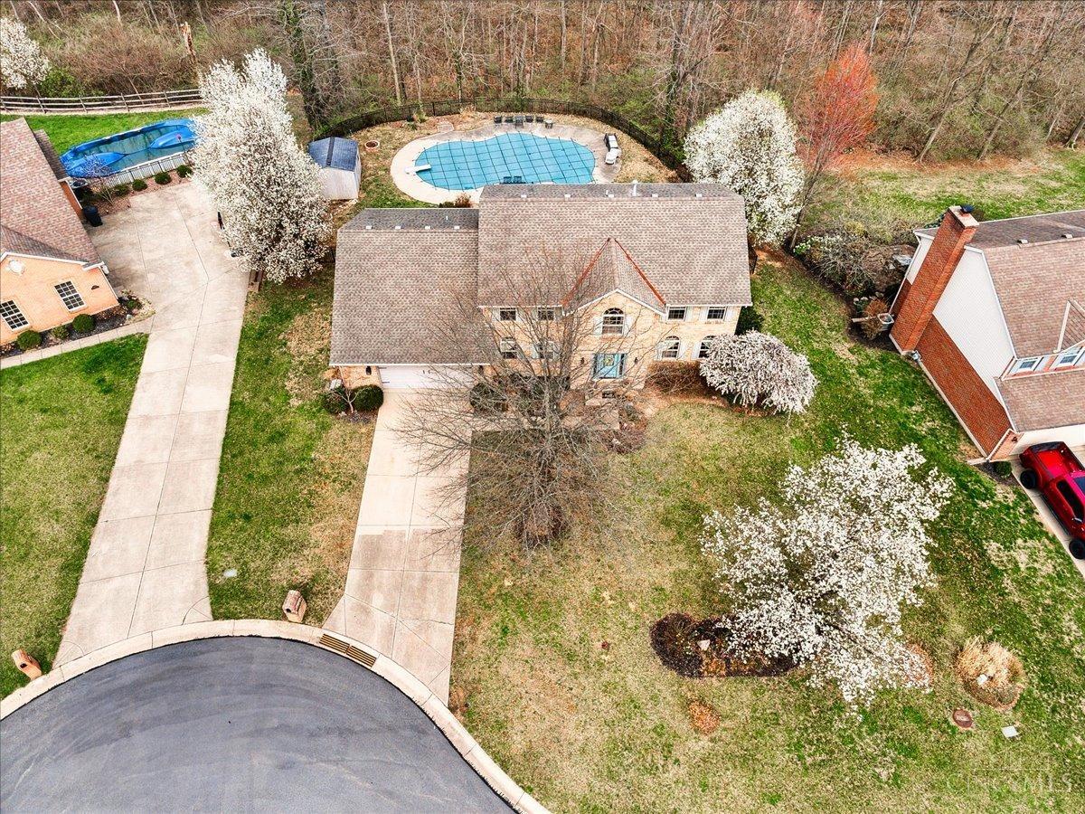 6942 Maple Crest Court, Fairfield Twp, Ohio image 44