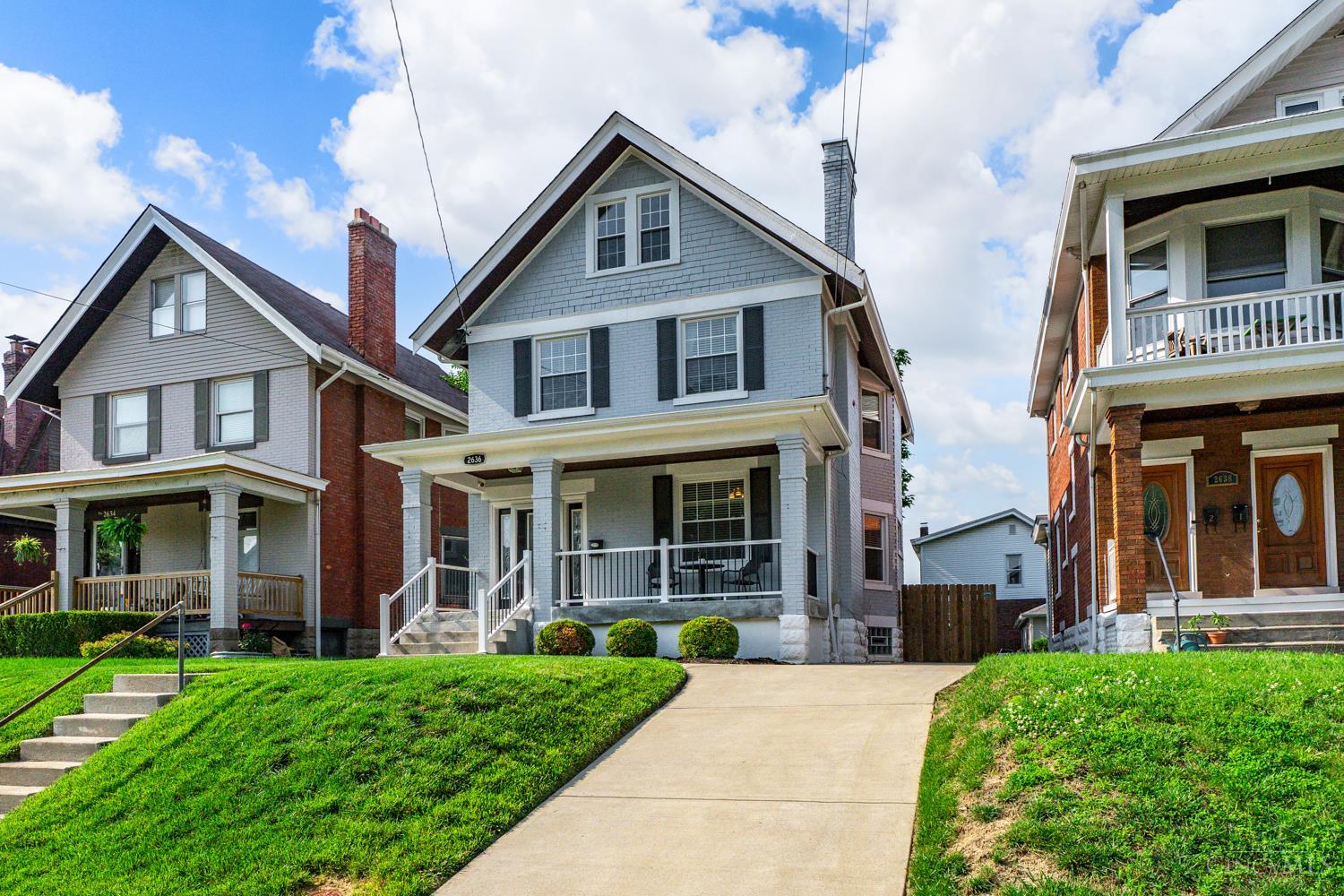 2636 Ida Avenue