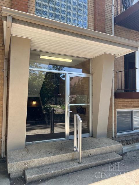 4163 Harrison Avenue