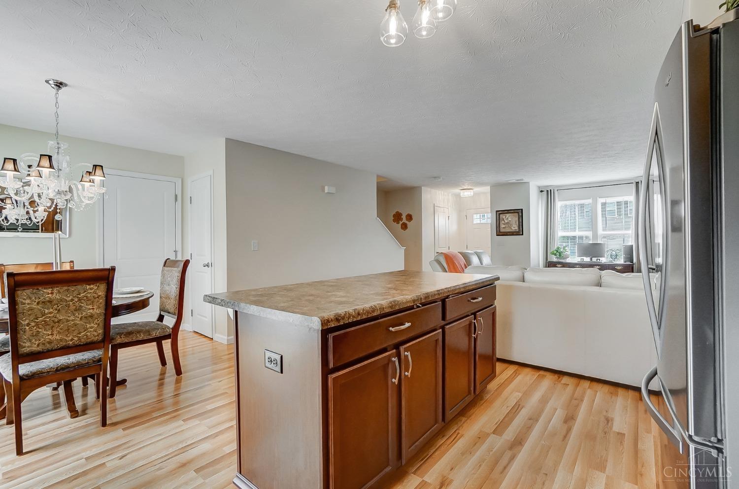 14 Tall Oak Lane, Batavia Twp, Ohio image 13