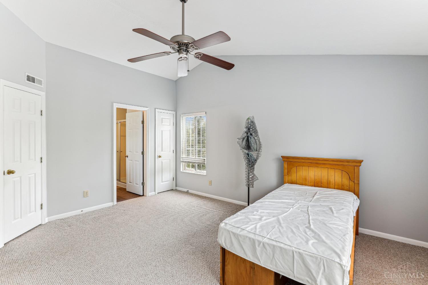 9850 Regatta Drive #301, Colerain Twp, Ohio image 18