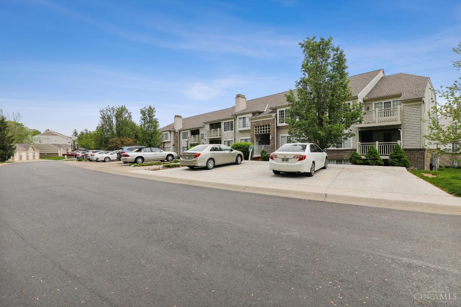9850 Regatta Drive #301, Colerain Twp, Ohio image 3