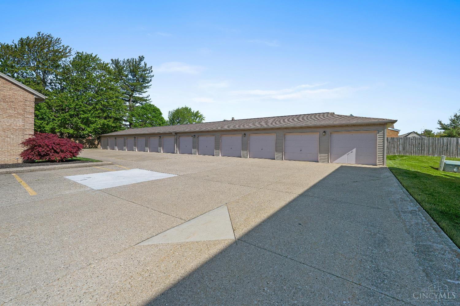 3981 School Section Road 11