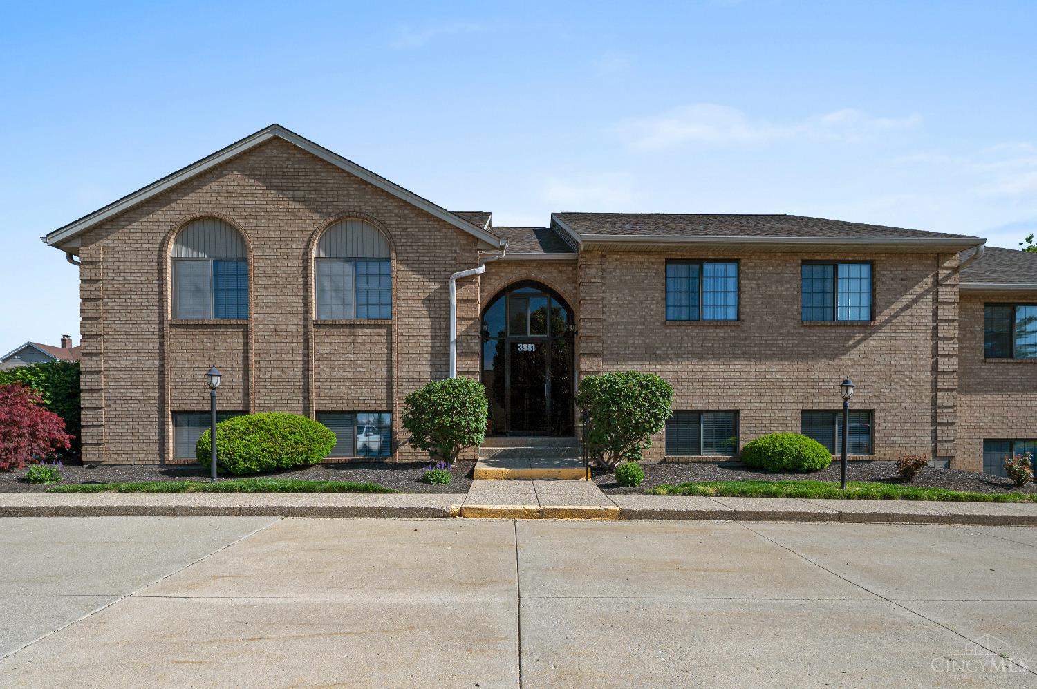 3981 School Section Road 11