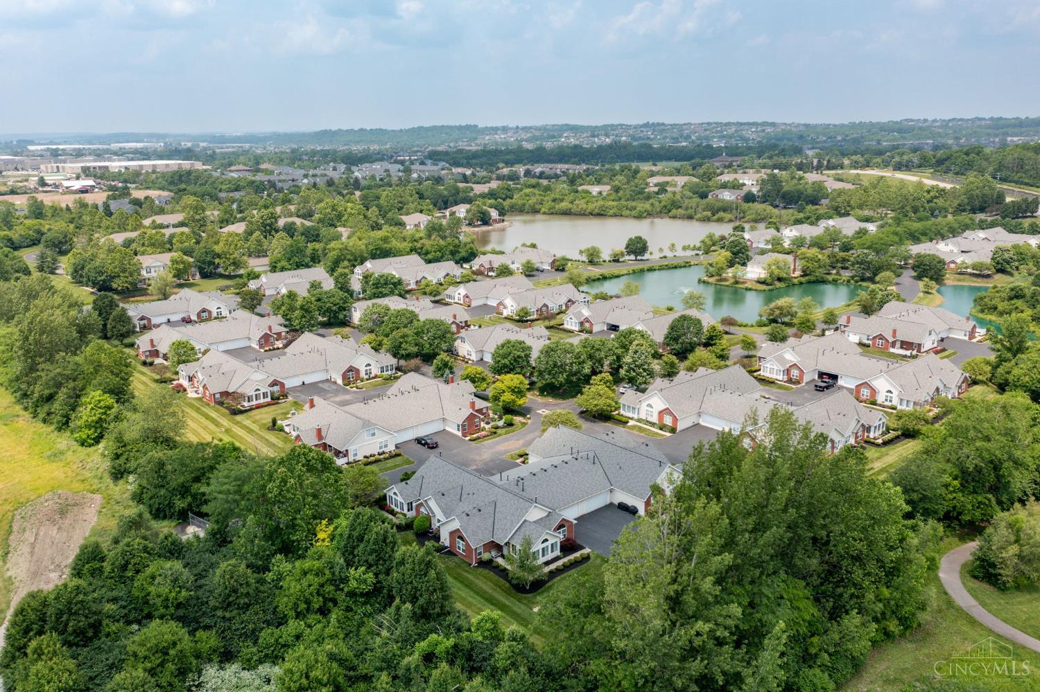 4543 Spikerush Lane, West Chester, Ohio image 33