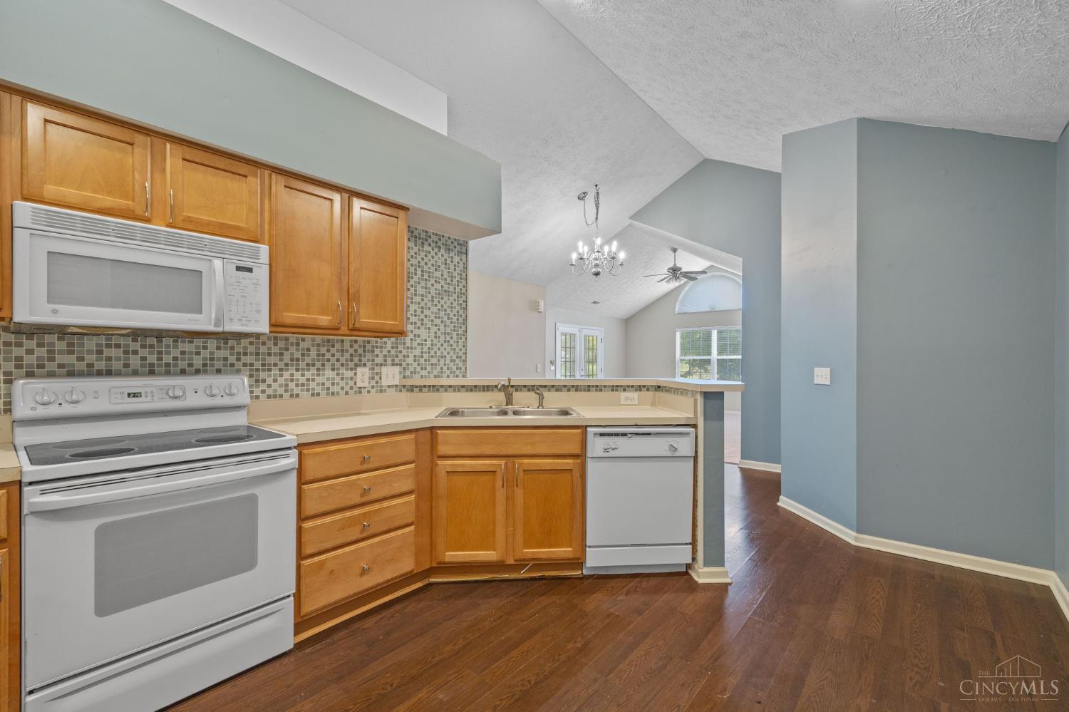4543 Spikerush Lane, West Chester, Ohio image 7