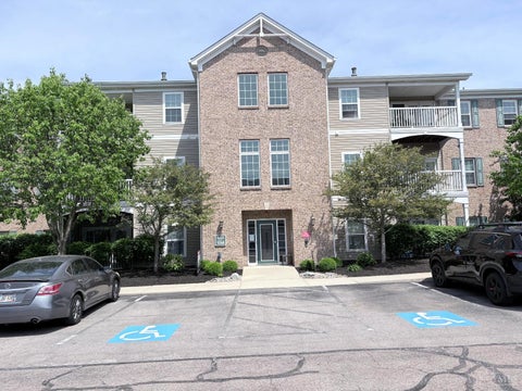 Condo For Sale - 3232 Grand Falls Boulevard<br/> Deerfield Twp., OH 45039
