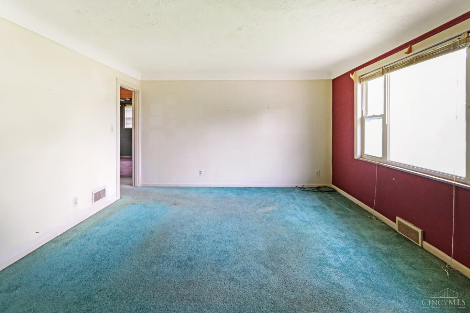 738 Clough Pike, Union Twp, Ohio image 5