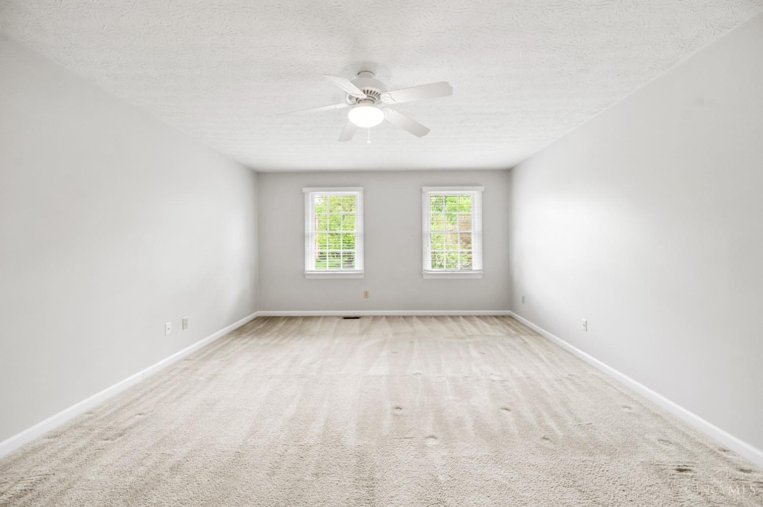6915 Stonington Road, Anderson Twp, Ohio image 23