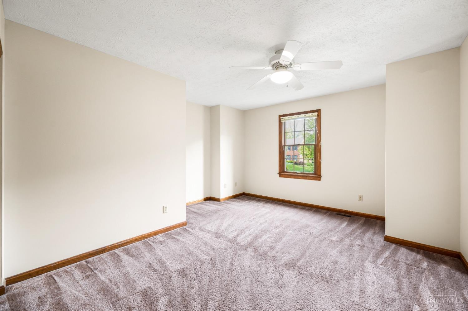 6915 Stonington Road, Anderson Twp, Ohio image 30
