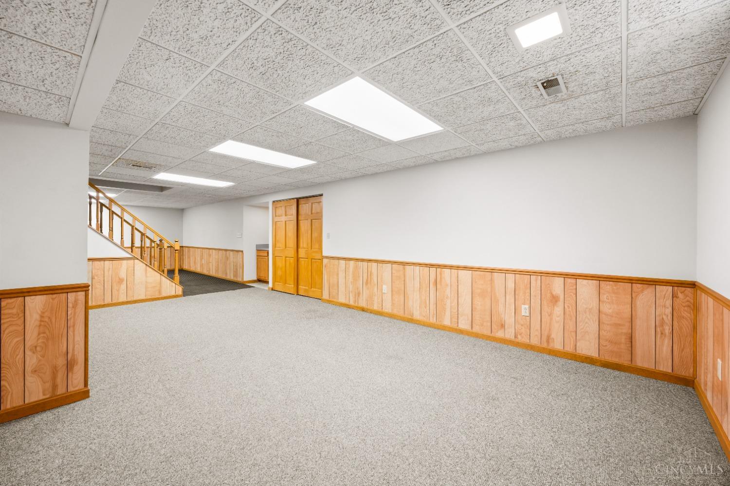 6915 Stonington Road, Anderson Twp, Ohio image 39