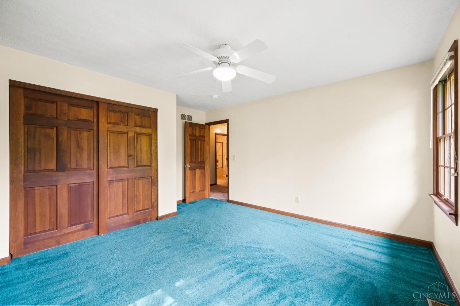 6915 Stonington Road, Anderson Twp, Ohio image 33