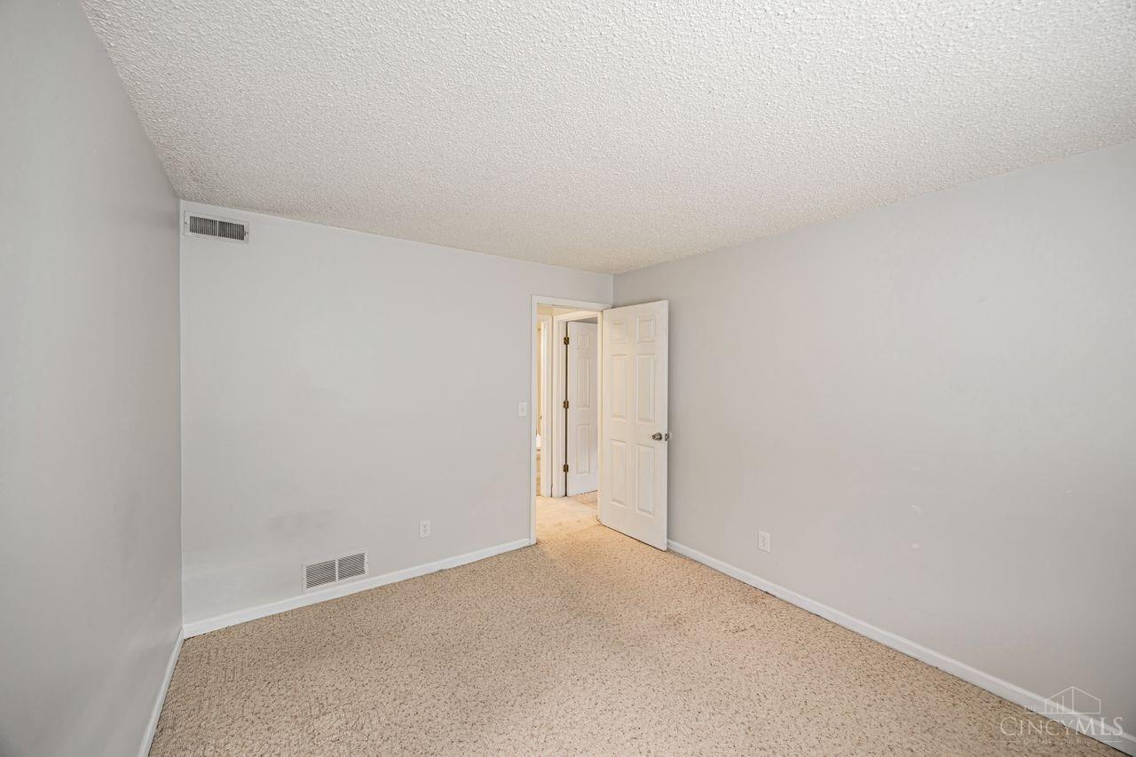 32 Providence Drive #24, Fairfield, Ohio image 20