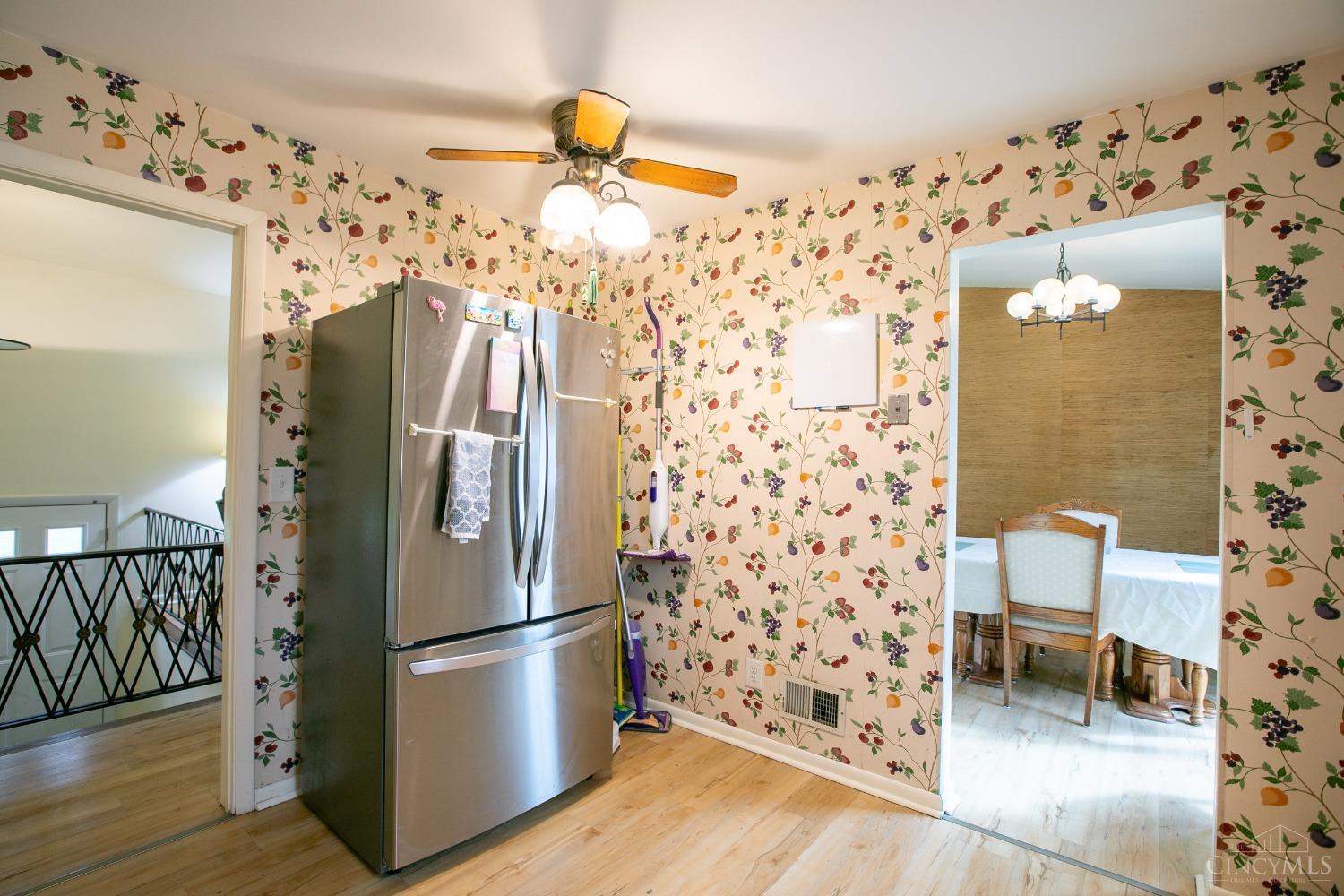 7904 Hummingbird Lane, West Chester, Ohio image 22