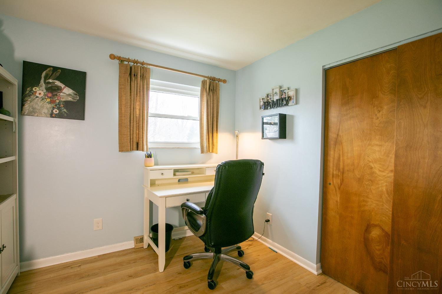 7904 Hummingbird Lane, West Chester, Ohio image 27