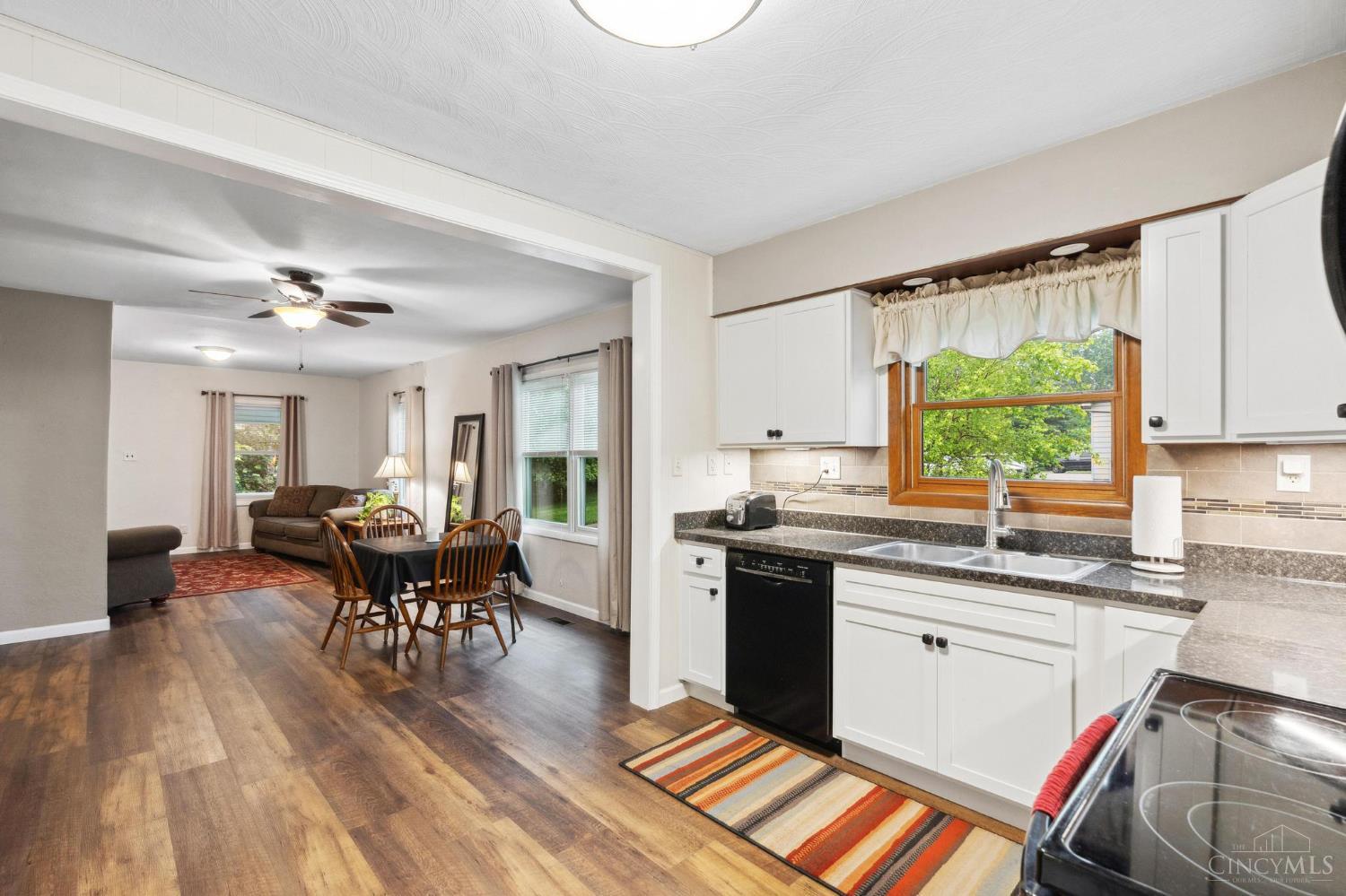 402 Wilson Park Drive, Miamisburg, Ohio image 40