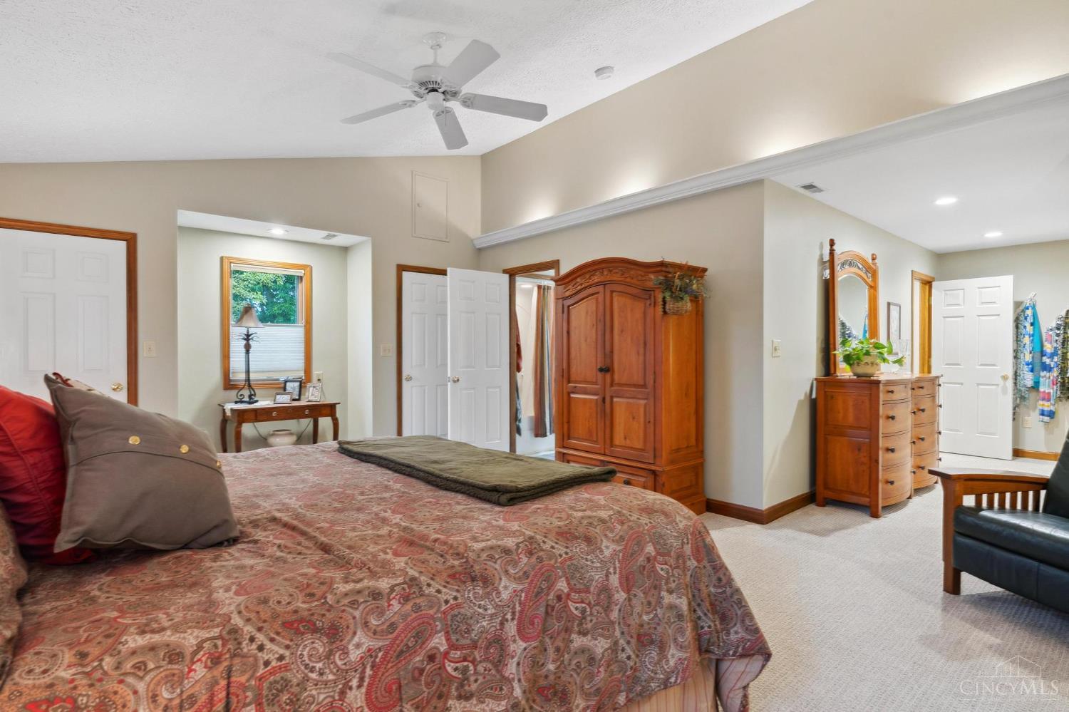 402 Wilson Park Drive, Miamisburg, Ohio image 18