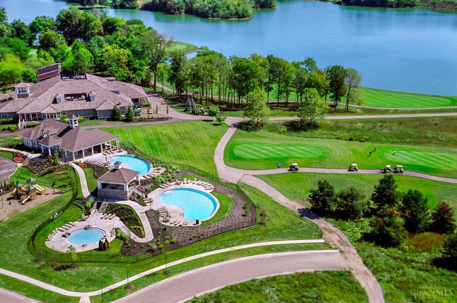 5448 Greenview Lane, Turtle Creek Twp, Ohio image 3