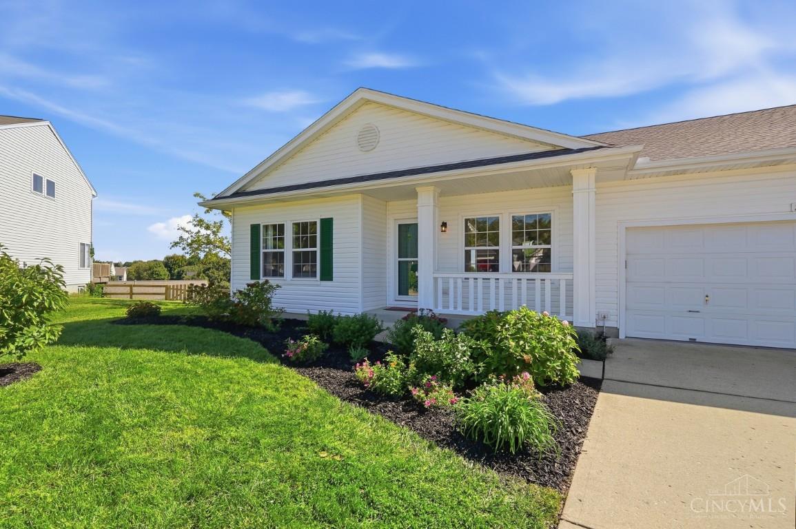 1185 Bugle Bluff Court