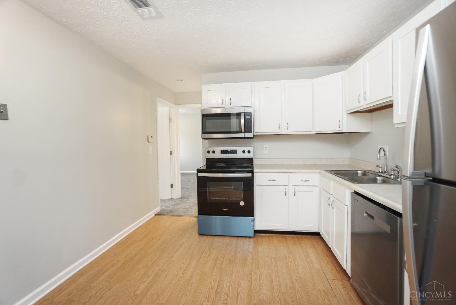 7234 Creekview Drive #9, Colerain Twp, Ohio image 13