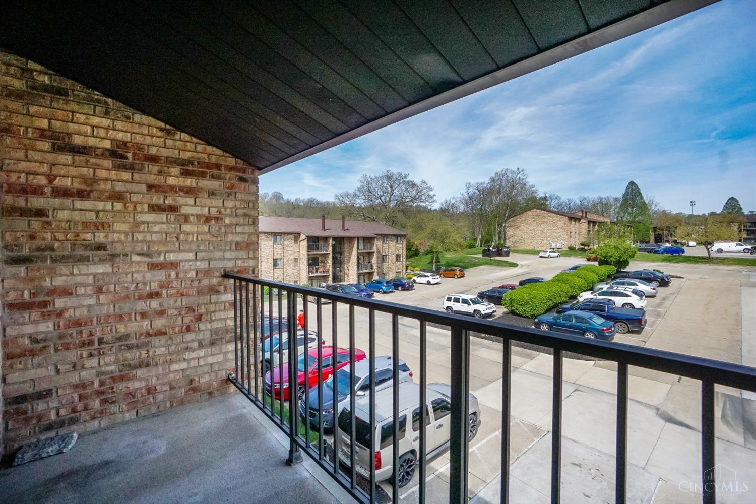 7234 Creekview Drive #9, Colerain Twp, Ohio image 27