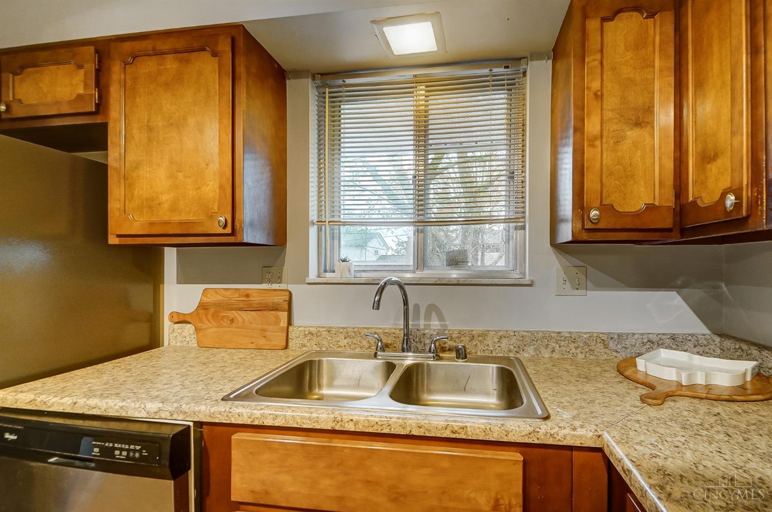 1645 Summithills Drive, Anderson Twp, Ohio image 17