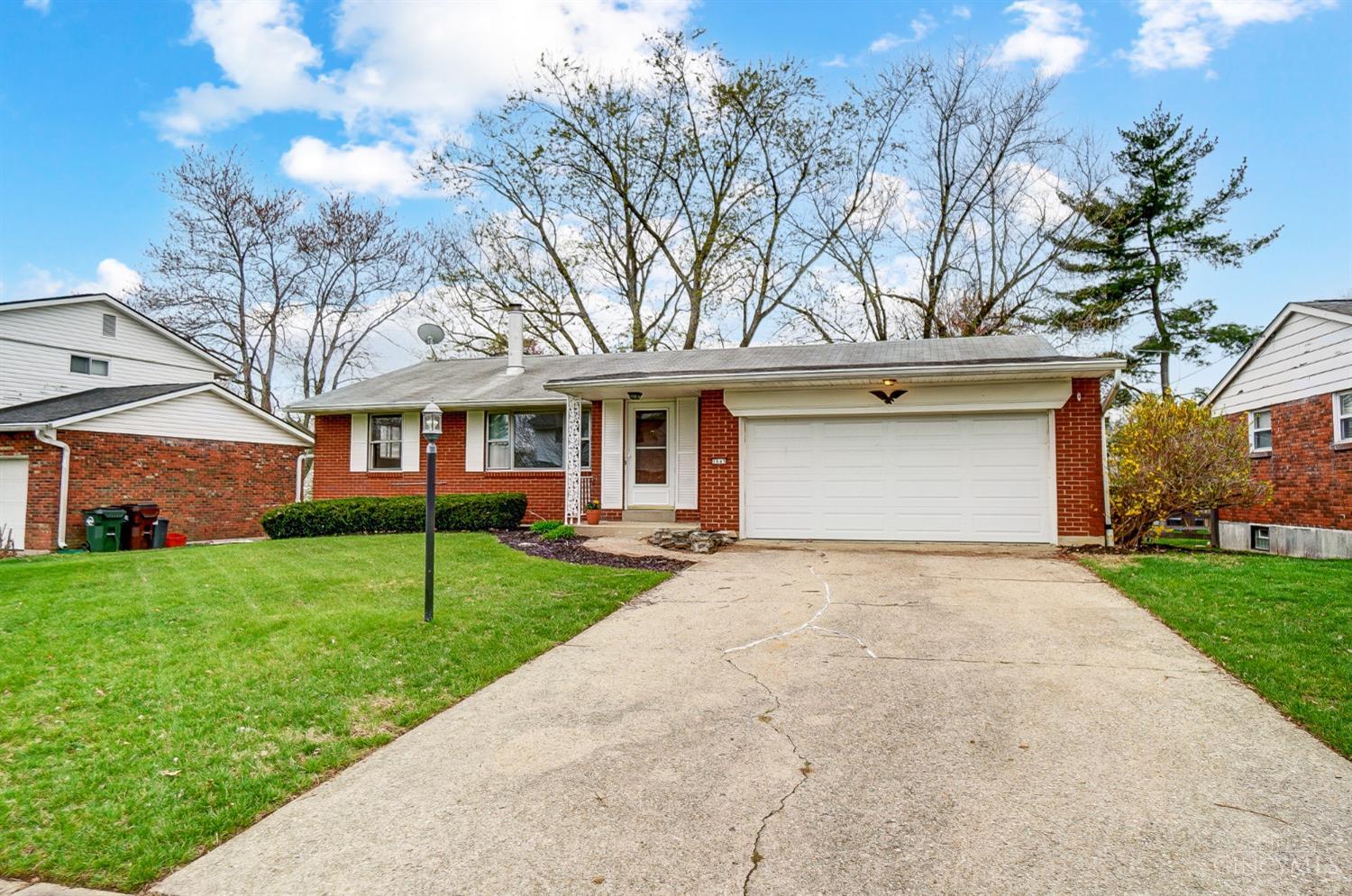 1645 Summithills Drive, Anderson Twp, Ohio image 3