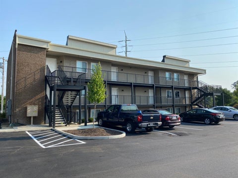 Apartment For Rent - 5025 Barrow Avenue<br/> Cincinnati, OH 45209