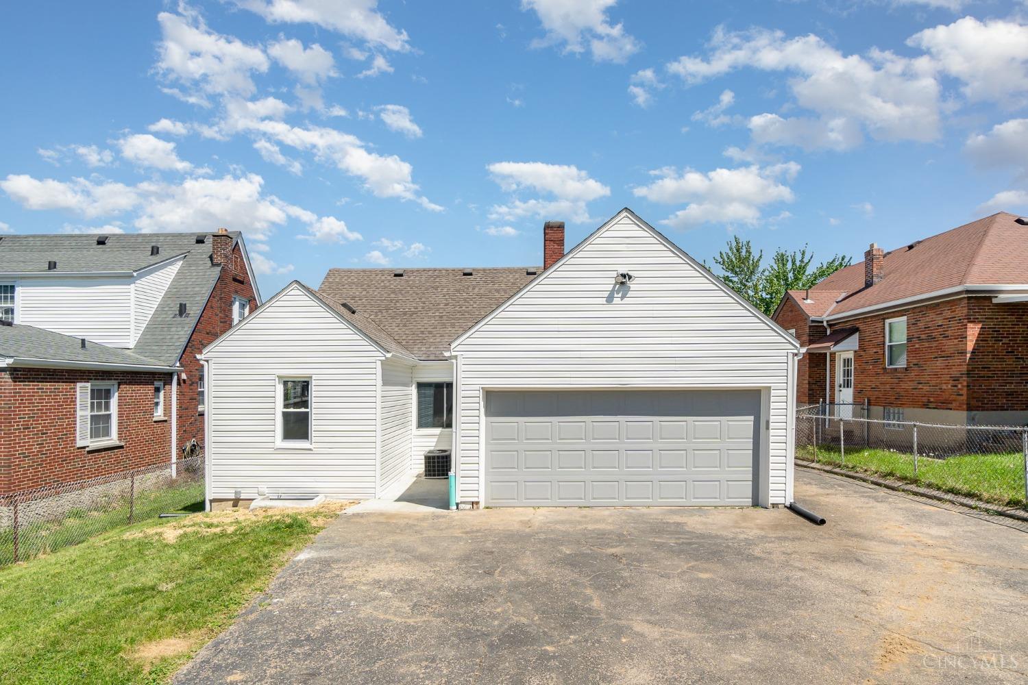 2223 Glenside Avenue, Norwood, Ohio image 20