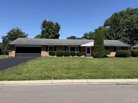 Homes For Sale - 8903 Cavalier Drive<br/> Cincinnati, OH 45231