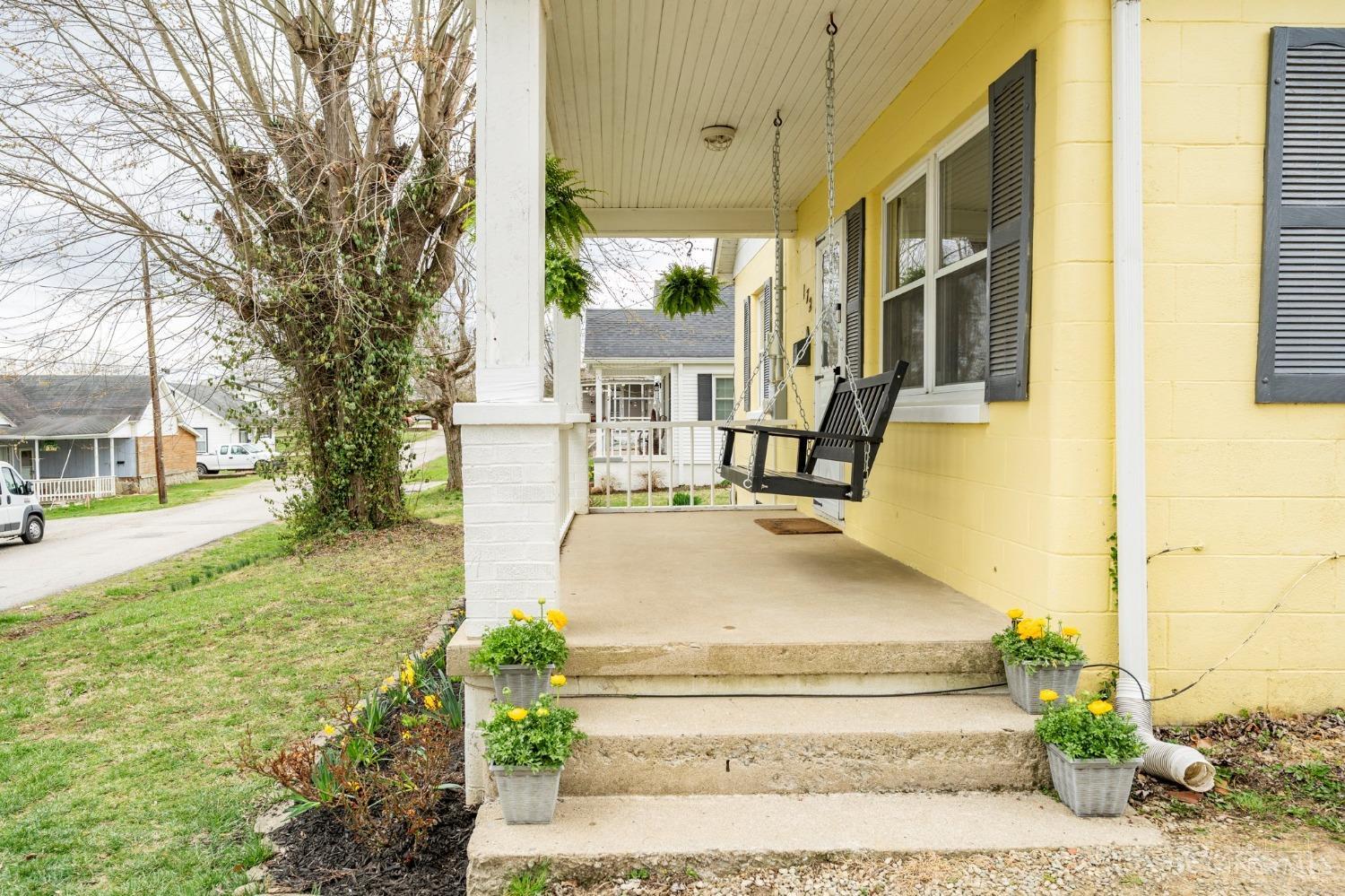 172 Walnut St St, Peebles, Ohio image 2