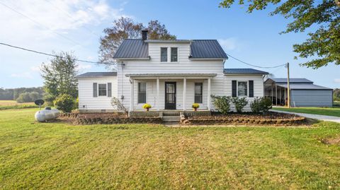 Photo of 7666 Ashridge Arnheim Road, Franklin Township, OH 45171 (MLS # 1857312)