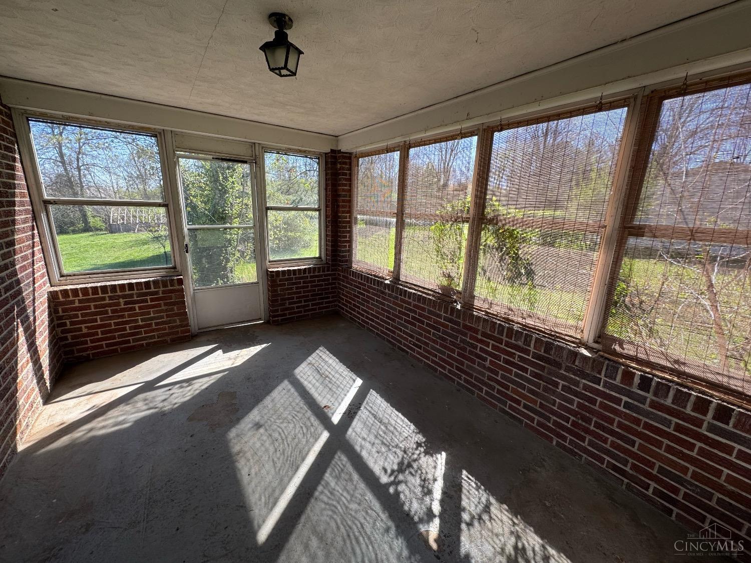 4115 Raeann Drive, Colerain Twp, Ohio image 11